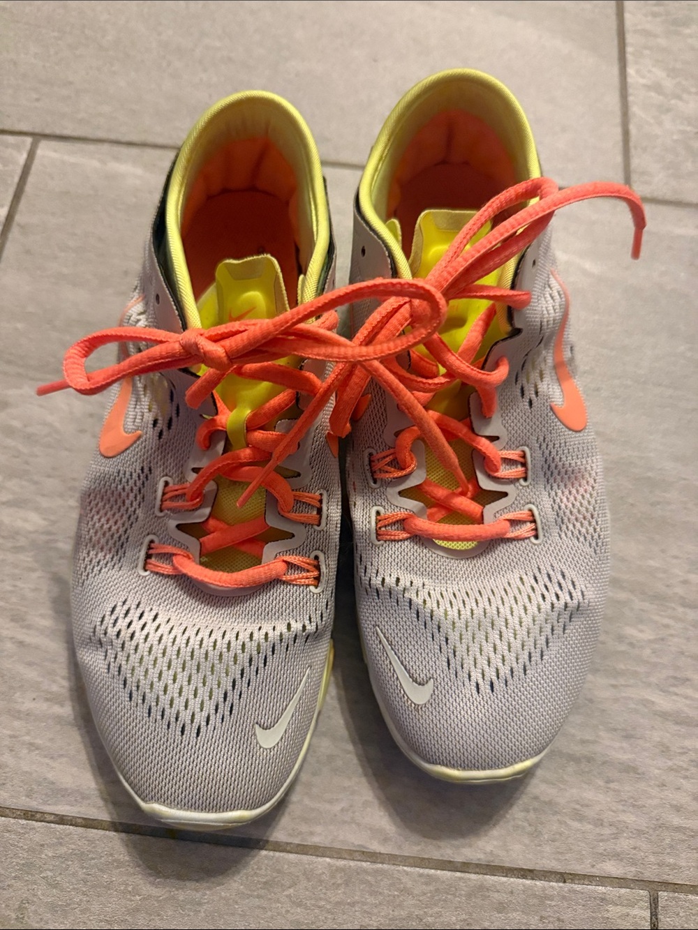 Nike Women’s FREE 5.0 Athletic Shoes in Light Gray with Coral and Neon Yellow